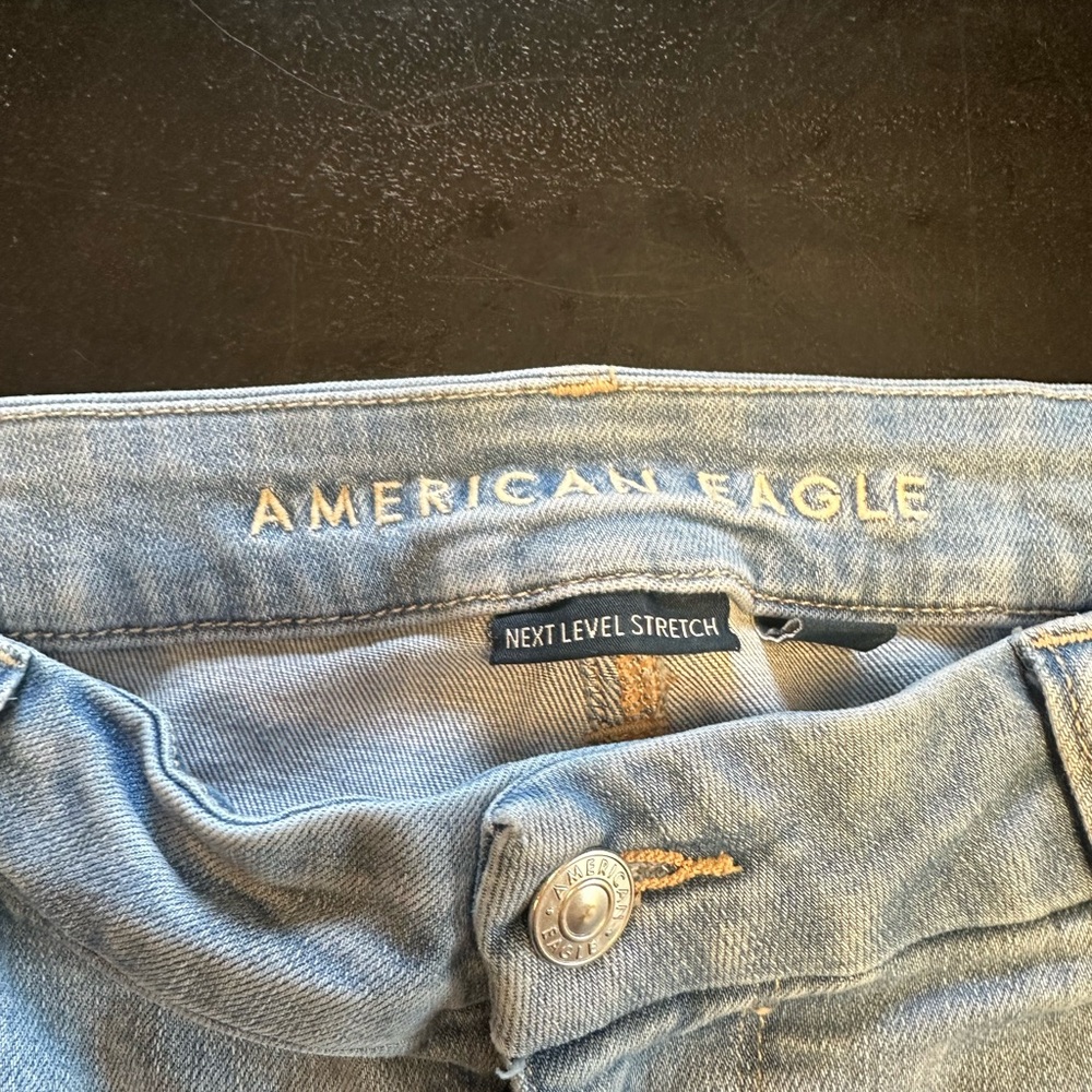 American Eagle Outfitters Light Blue Skinny Jeans